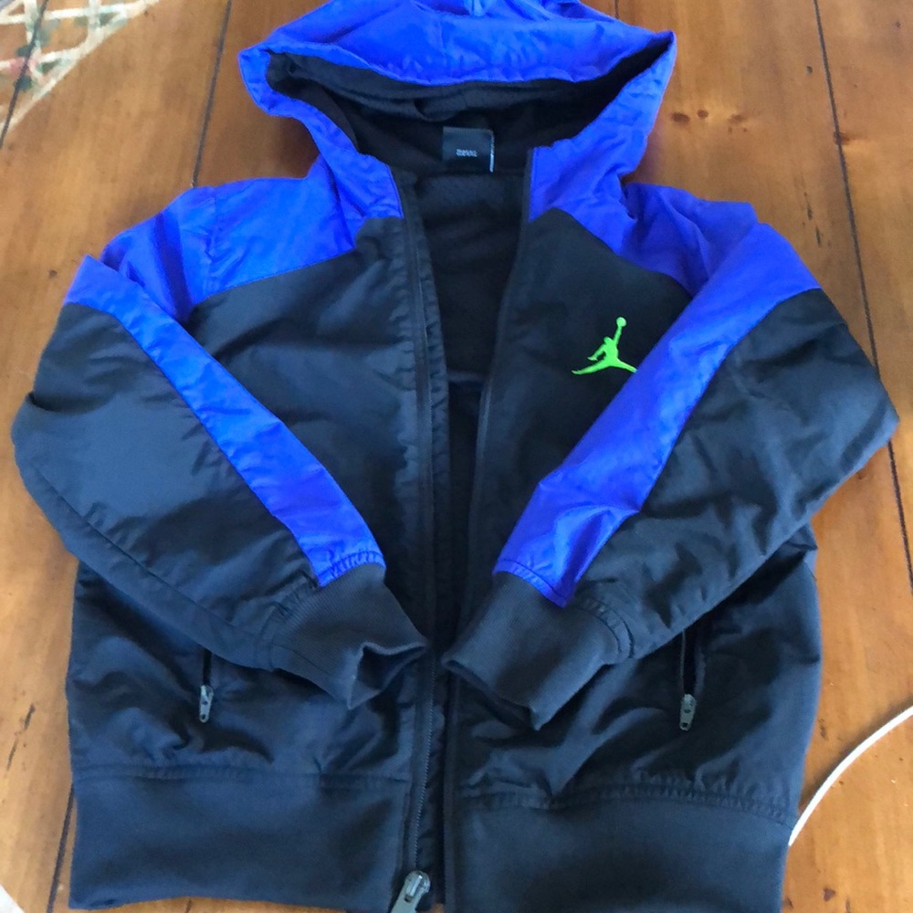 Jordan boys lined rain/ wind jacket with hood